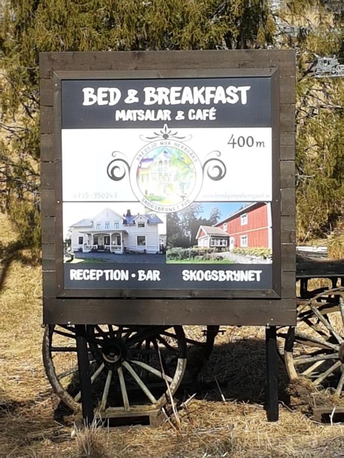 Skogsbrynet B&B, Bredsjoe Nya Herrgard Hällefors 外观 照片