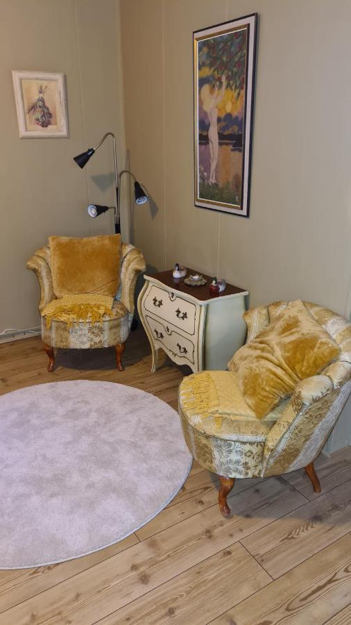 Skogsbrynet B&B, Bredsjoe Nya Herrgard Hällefors 外观 照片